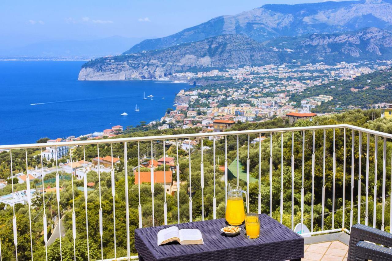 Amore Rentals - Casa Augusta B Sorrento Dış mekan fotoğraf